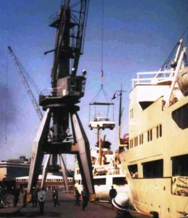 T34 Unloaded from Cargo Ship